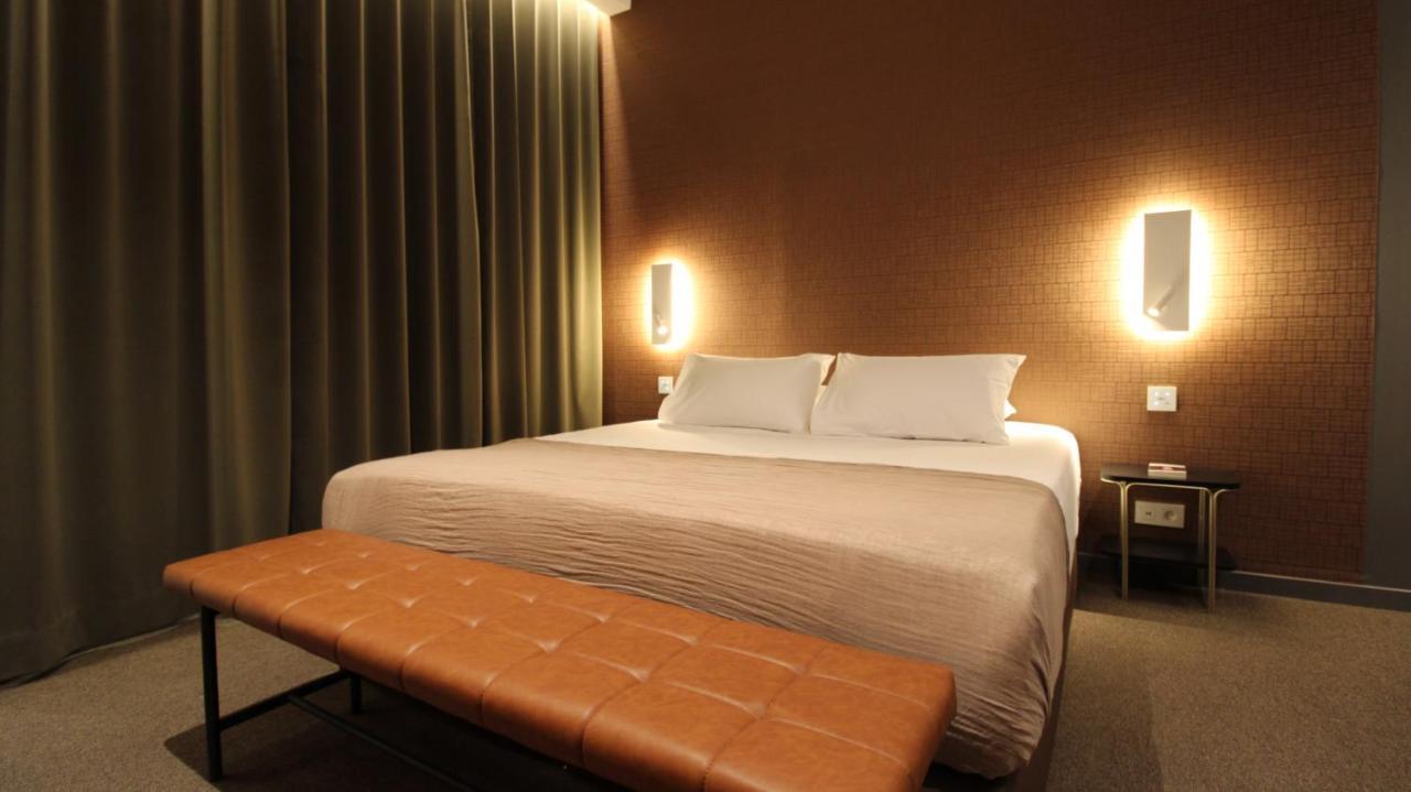 Mihotel Sala Lyon Dış mekan fotoğraf