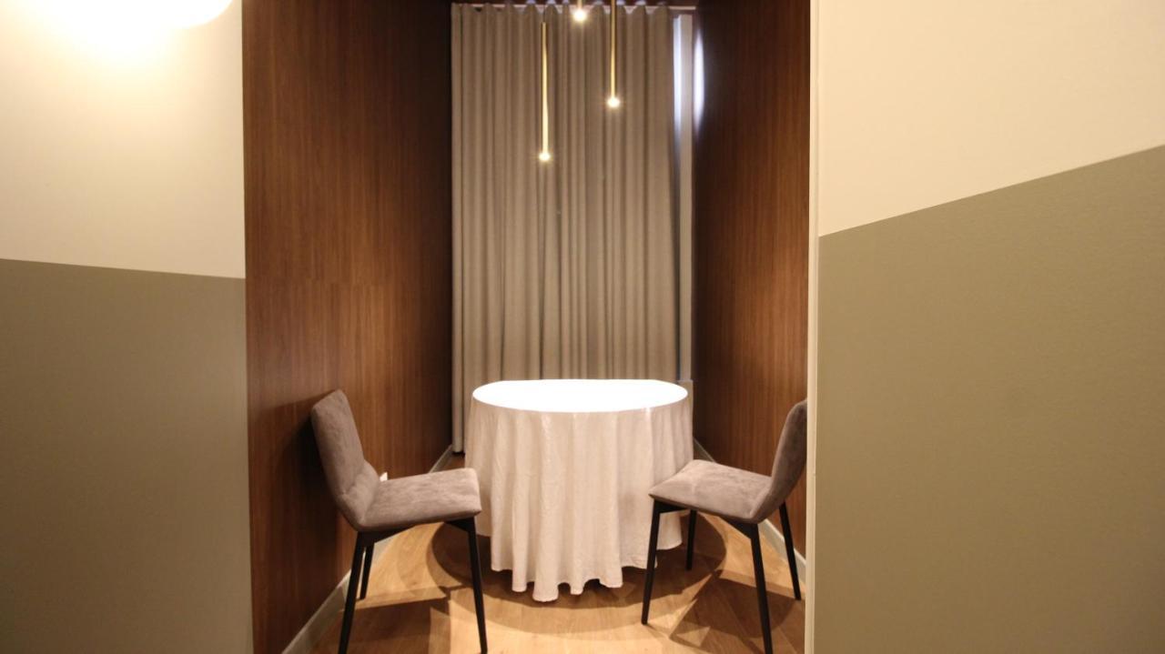 Mihotel Sala Lyon Dış mekan fotoğraf