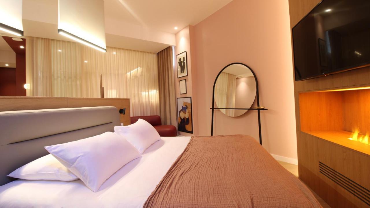 Mihotel Sala Lyon Dış mekan fotoğraf